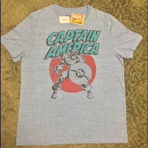 NWT Captain America Marvel T-Shirt Large